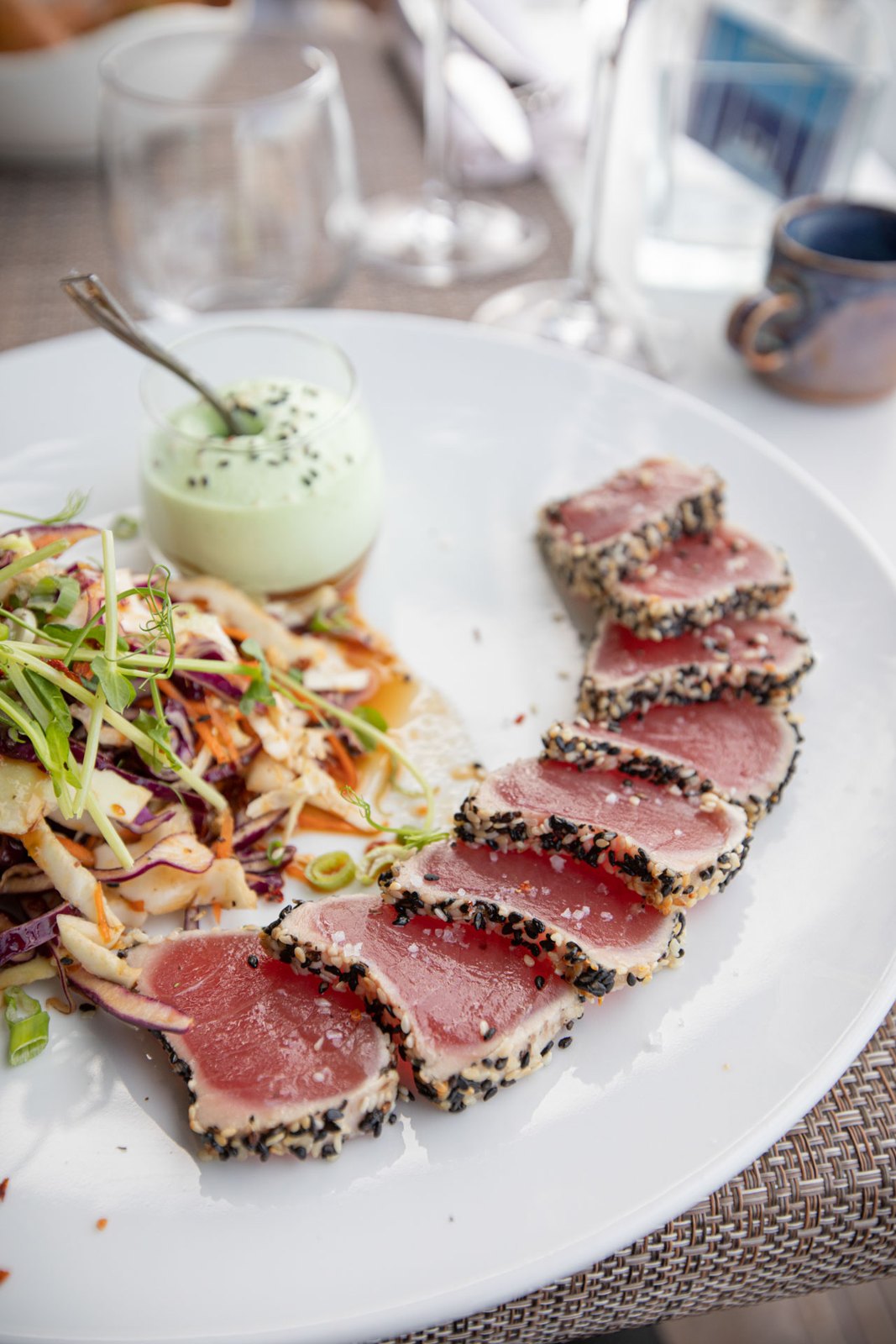 Tataki de thon — photographie culinaire Naos